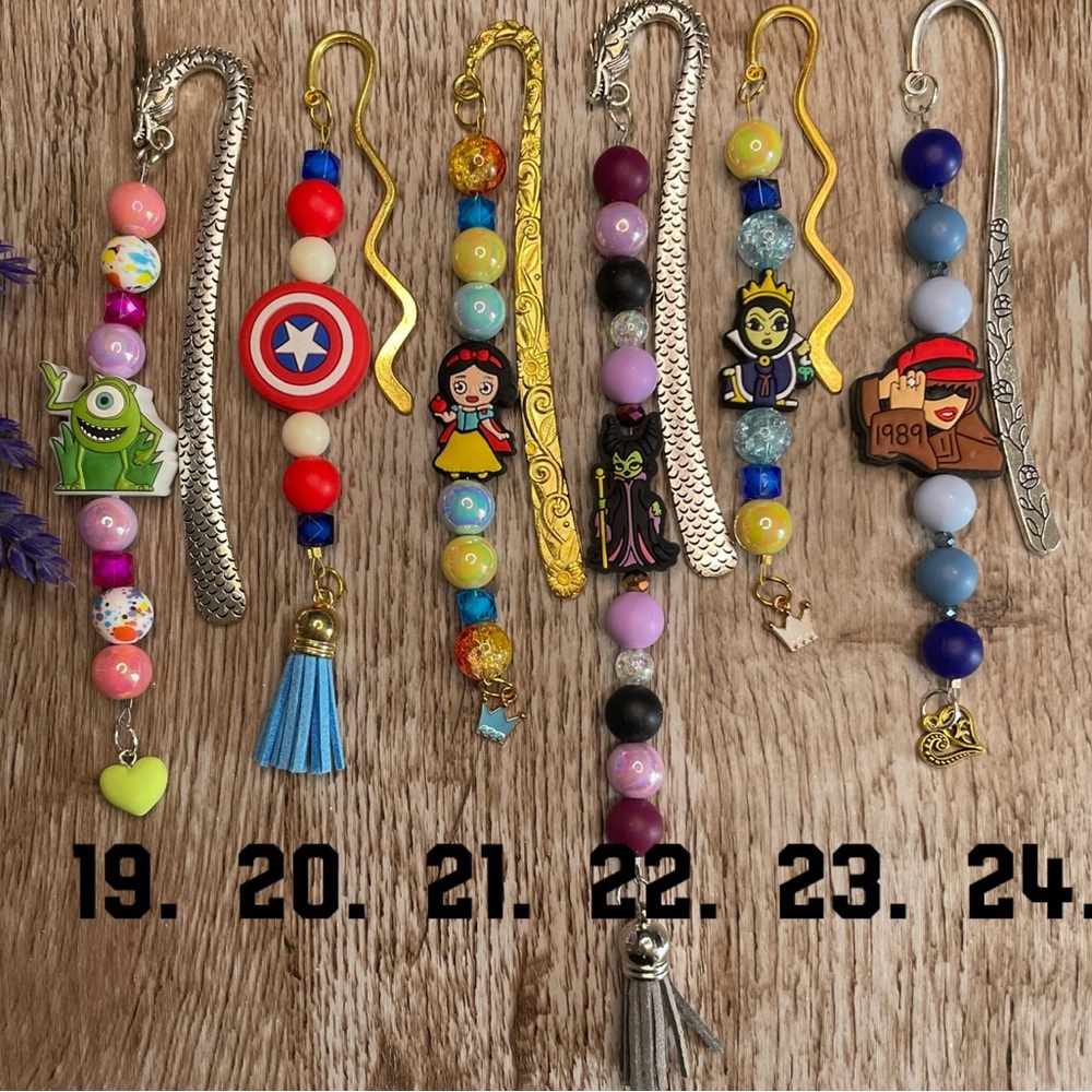 Bookmark Handcrafted Queen Snow Artisan Beaded Metal Journal Gifts Read Book